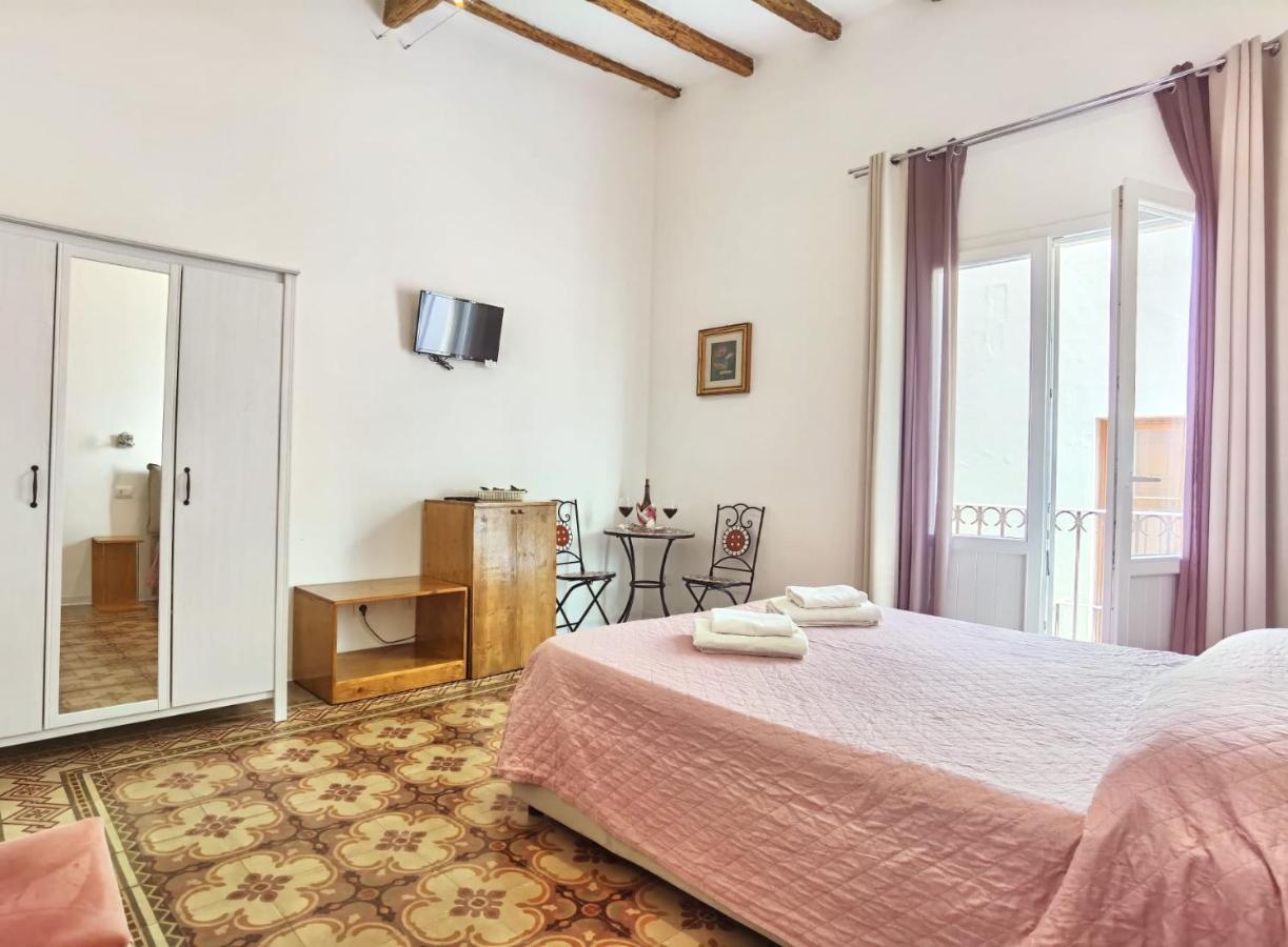 Sat Appartamenti Locazioni Turistiche Brevi-G&P Holiday Home Trapani Dış mekan fotoğraf