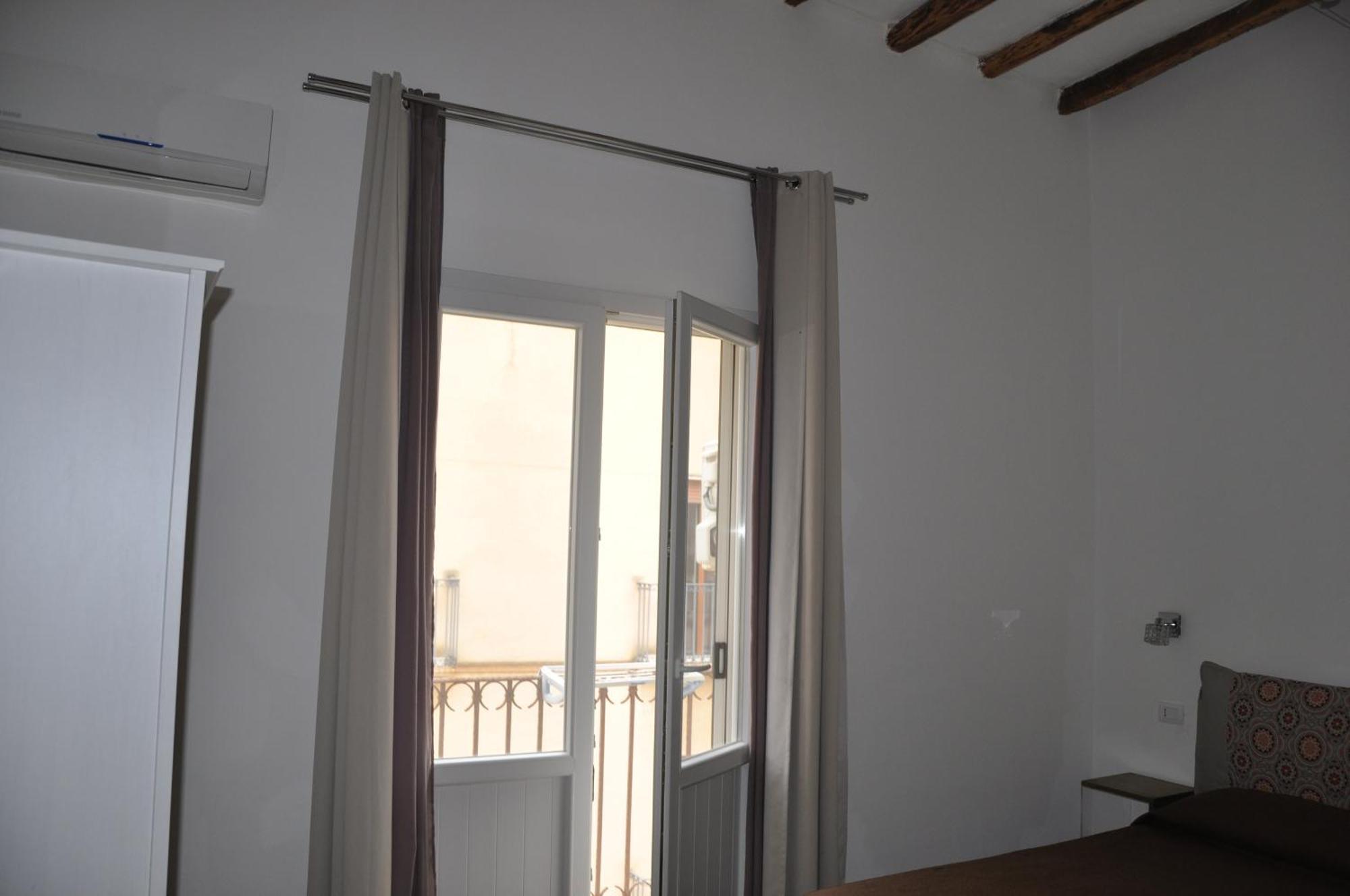 Sat Appartamenti Locazioni Turistiche Brevi-G&P Holiday Home Trapani Dış mekan fotoğraf