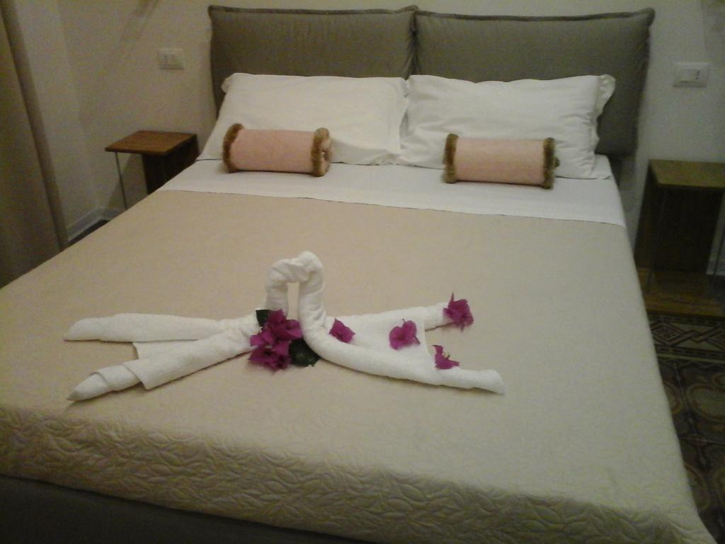 Sat Appartamenti Locazioni Turistiche Brevi-G&P Holiday Home Trapani Dış mekan fotoğraf